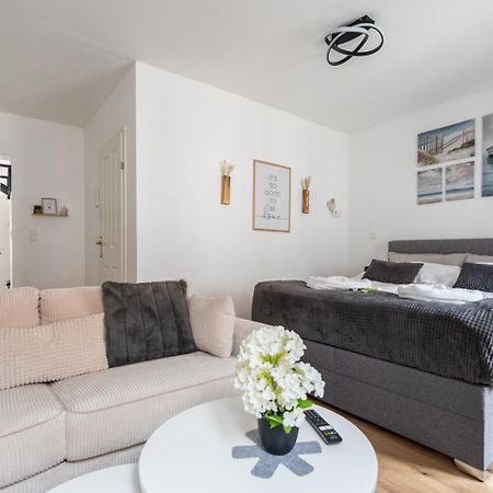 Wachau Oasis - Elegance With A Private Terrace Apartment Mautern Bagian luar foto