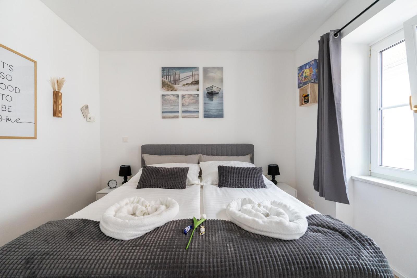 Wachau Oasis - Elegance With A Private Terrace Apartment Mautern Bagian luar foto