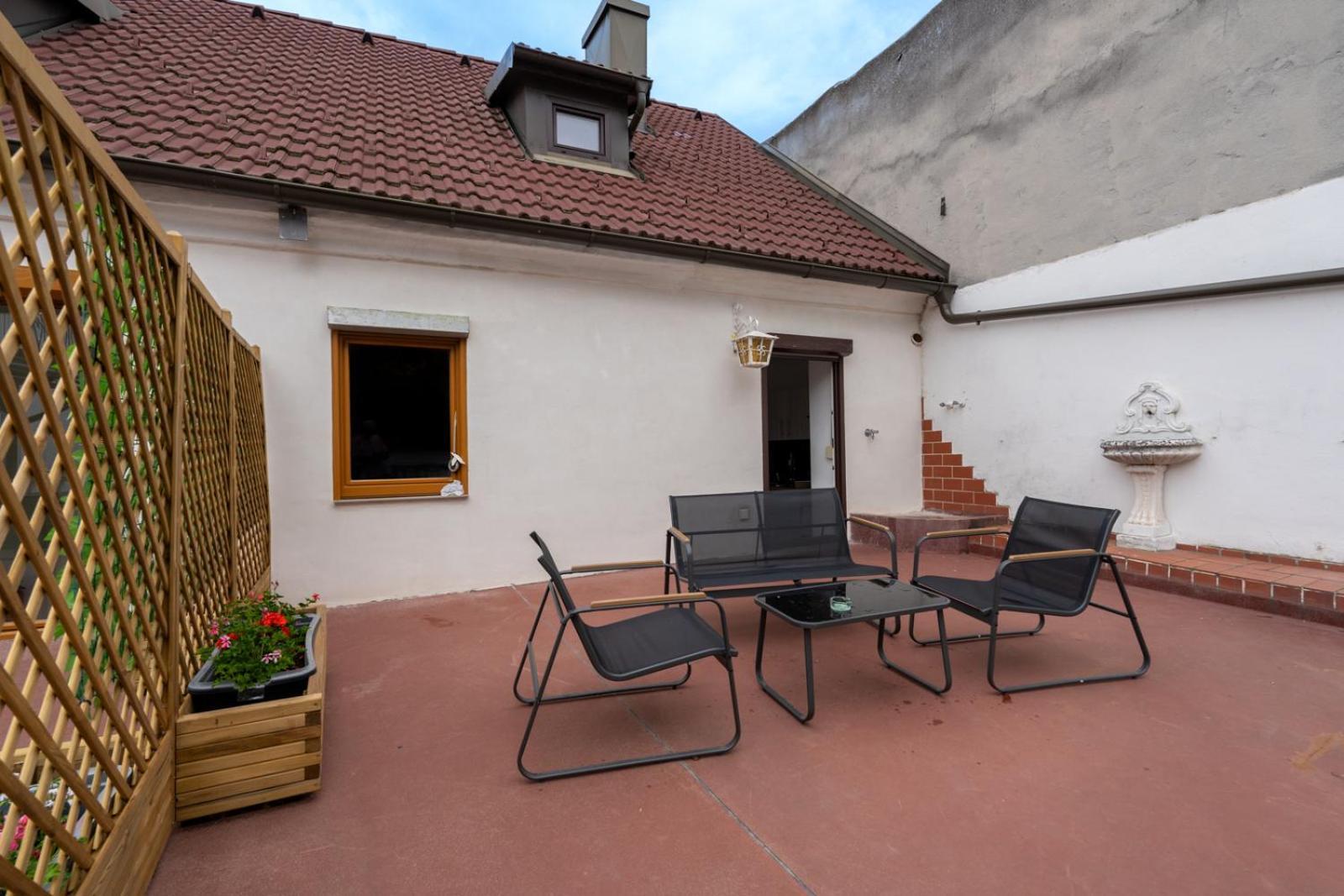 Wachau Oasis - Elegance With A Private Terrace Apartment Mautern Bagian luar foto