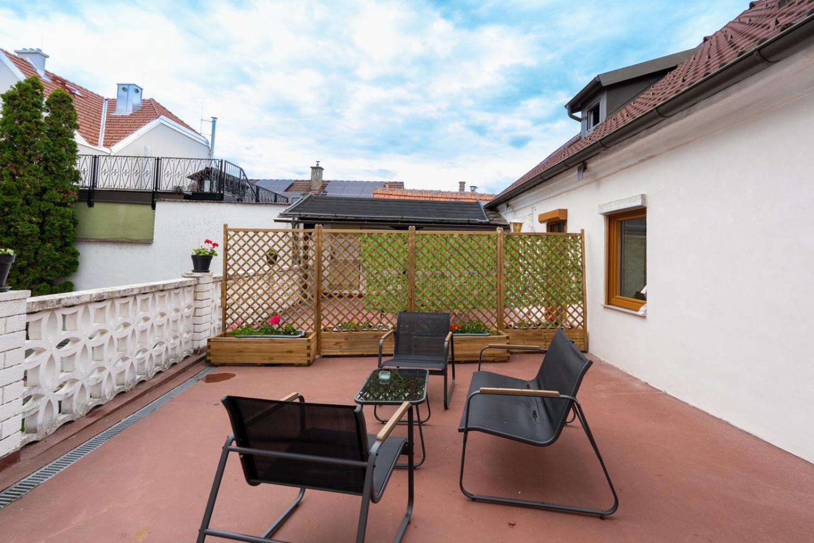 Wachau Oasis - Elegance With A Private Terrace Apartment Mautern Bagian luar foto