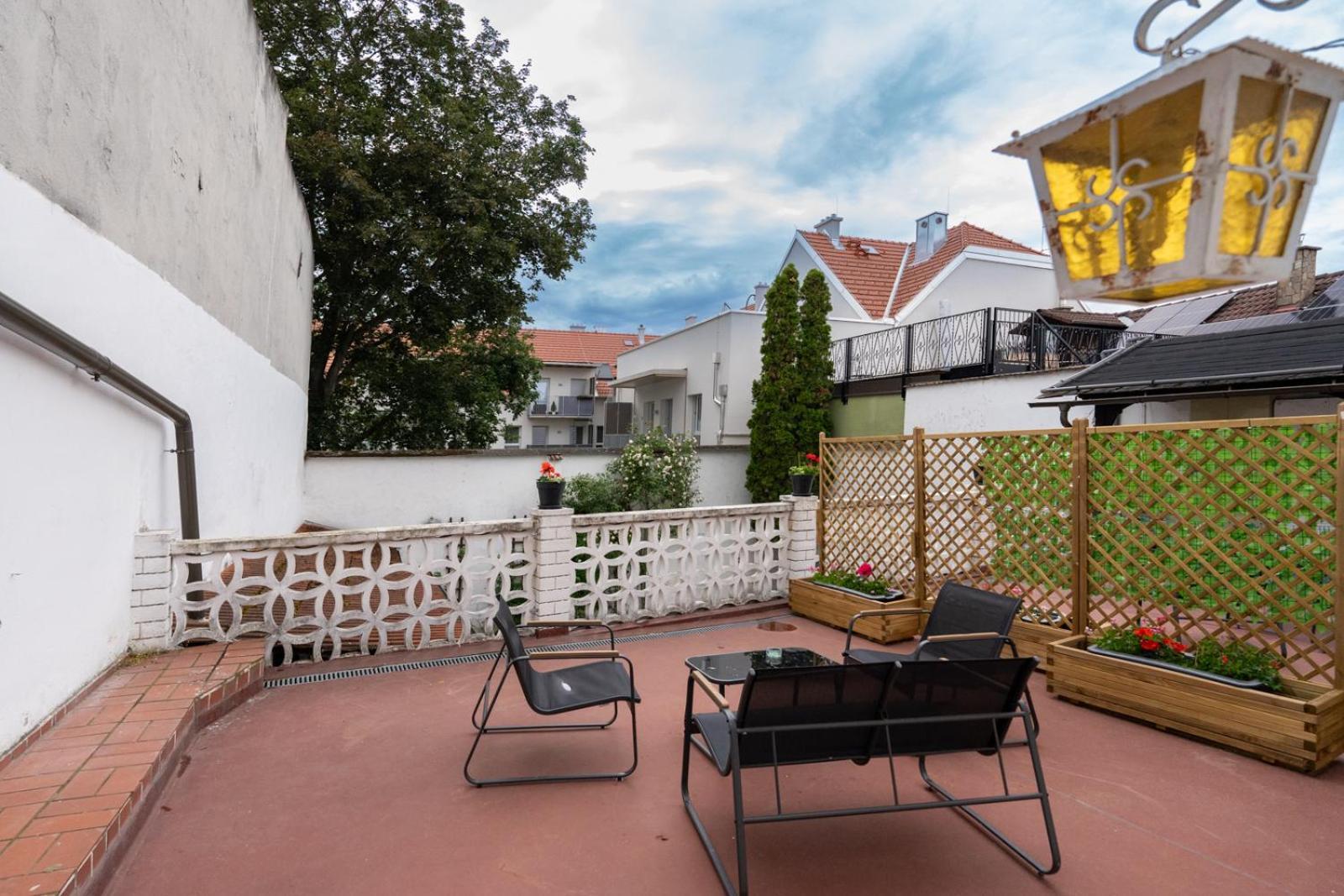 Wachau Oasis - Elegance With A Private Terrace Apartment Mautern Bagian luar foto