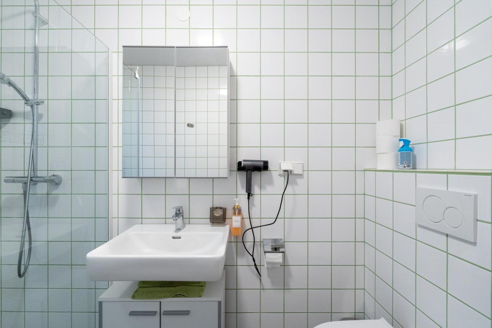 Wachau Oasis - Elegance With A Private Terrace Apartment Mautern Bagian luar foto